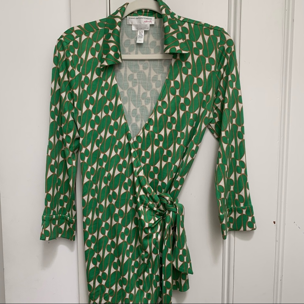 DIANE VON FURSTENBURG wrap blouse